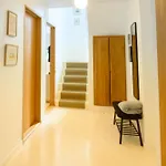 Villa Spacious Family In *