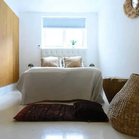 Spacious Family In *